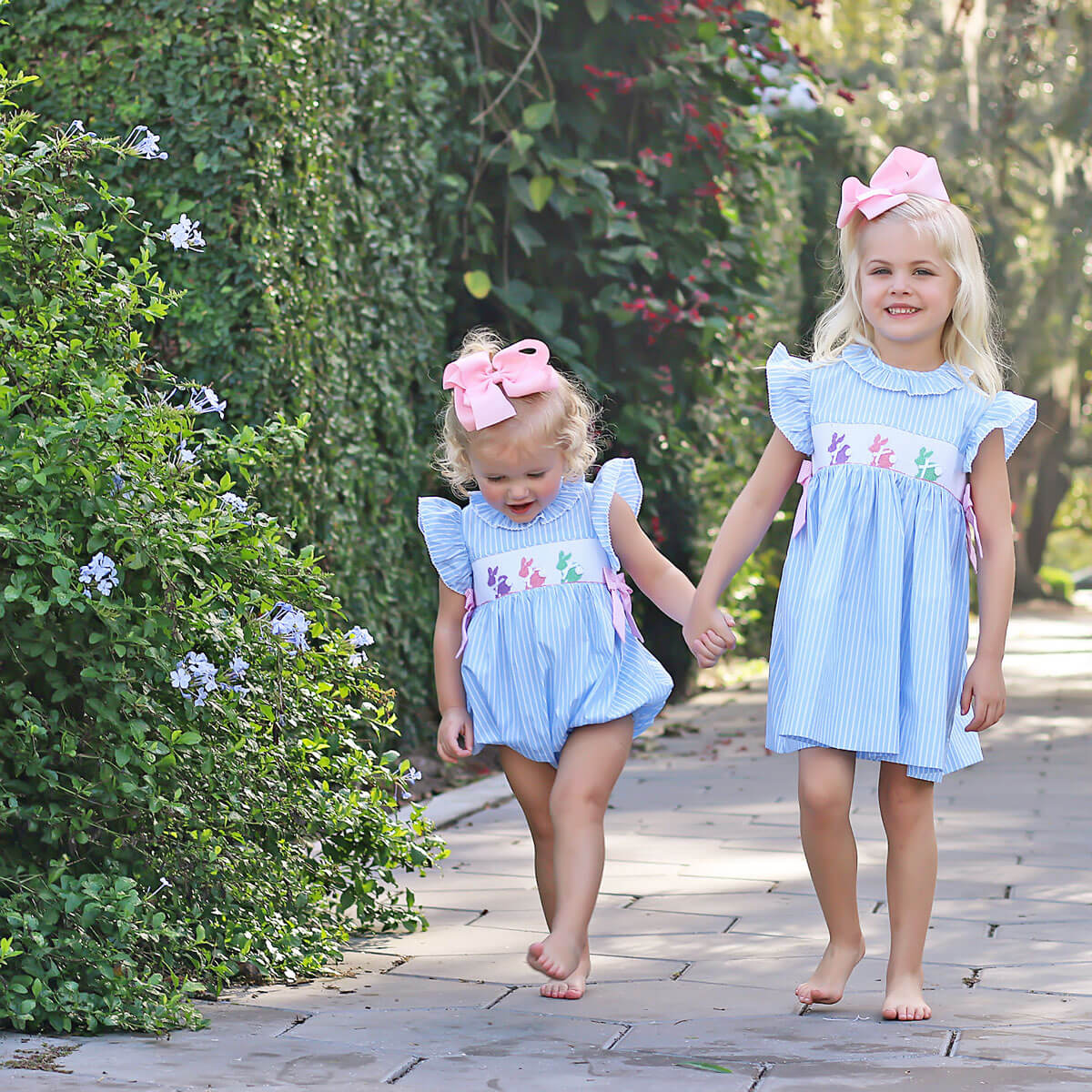 Pastel Smocked Bunny Light Blue Beverly Bubble – Smocked Auctions